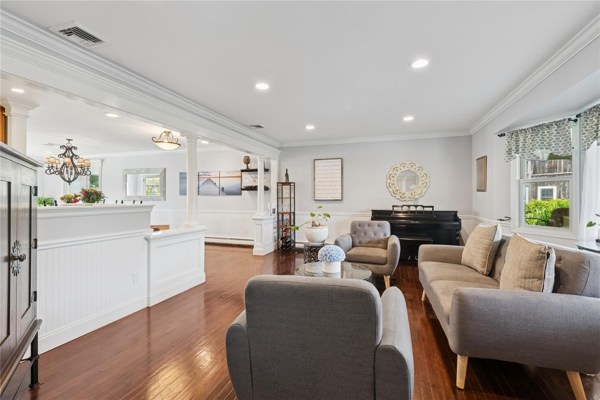 #5 photo, 40 Spray Court, サフォーク郡 Bayport , NY 11705