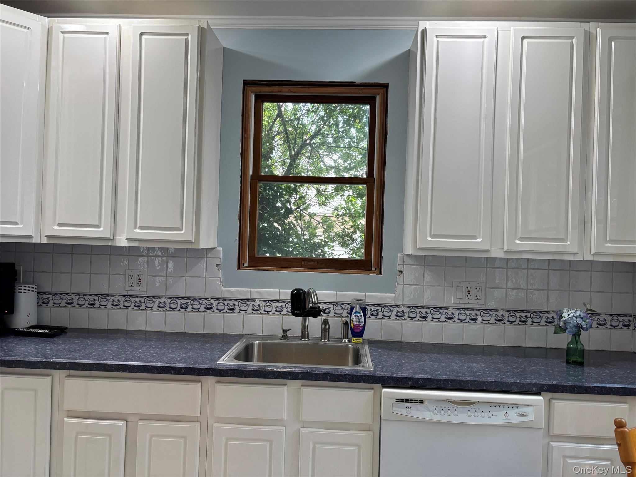 #12 photo, 92 Walnut Street, ナッソー郡 Lynbrook , NY 11563