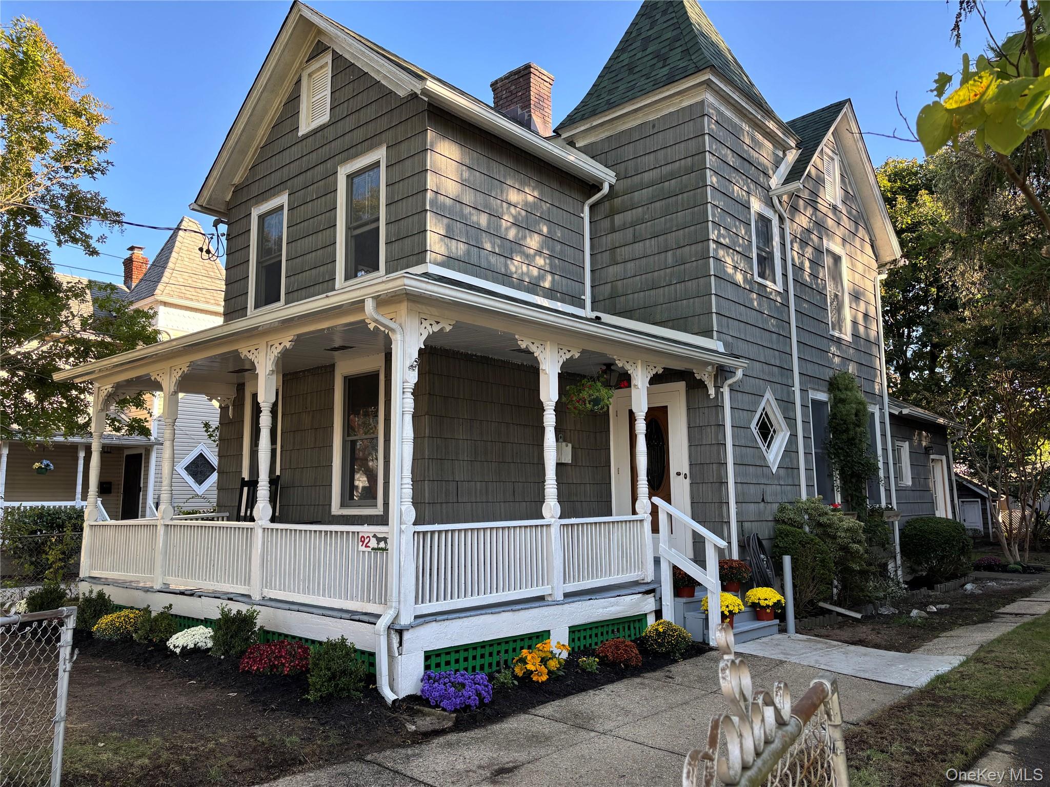 #2 photo, 92 Walnut Street, ナッソー郡 Lynbrook , NY 11563