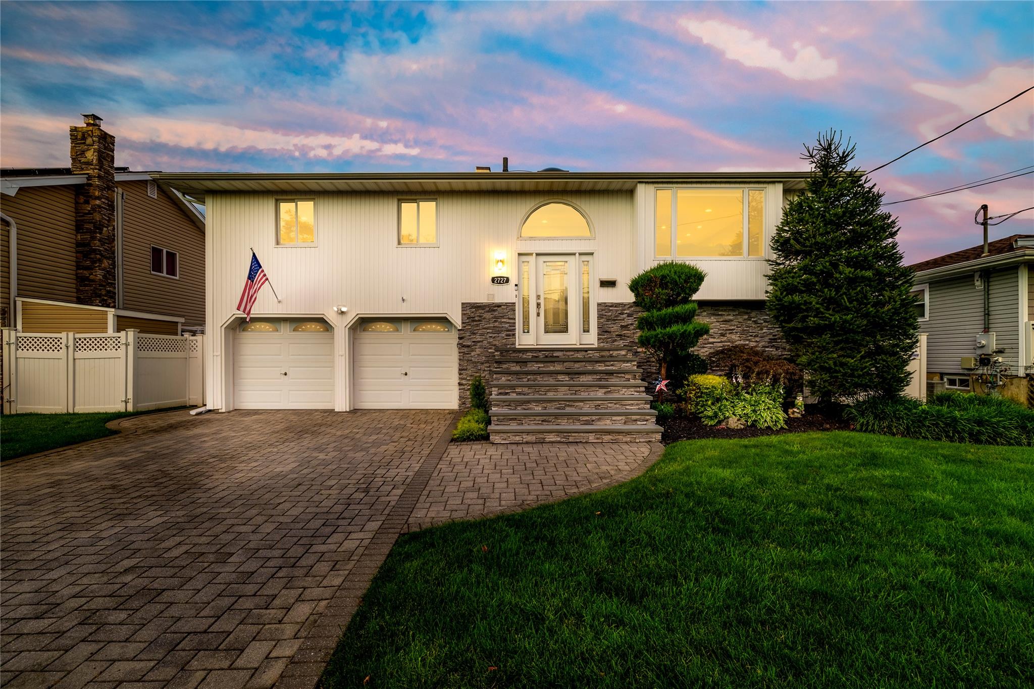 #1 photo, 2727 Mandalay Beach Road, Wantagh , NY 11793