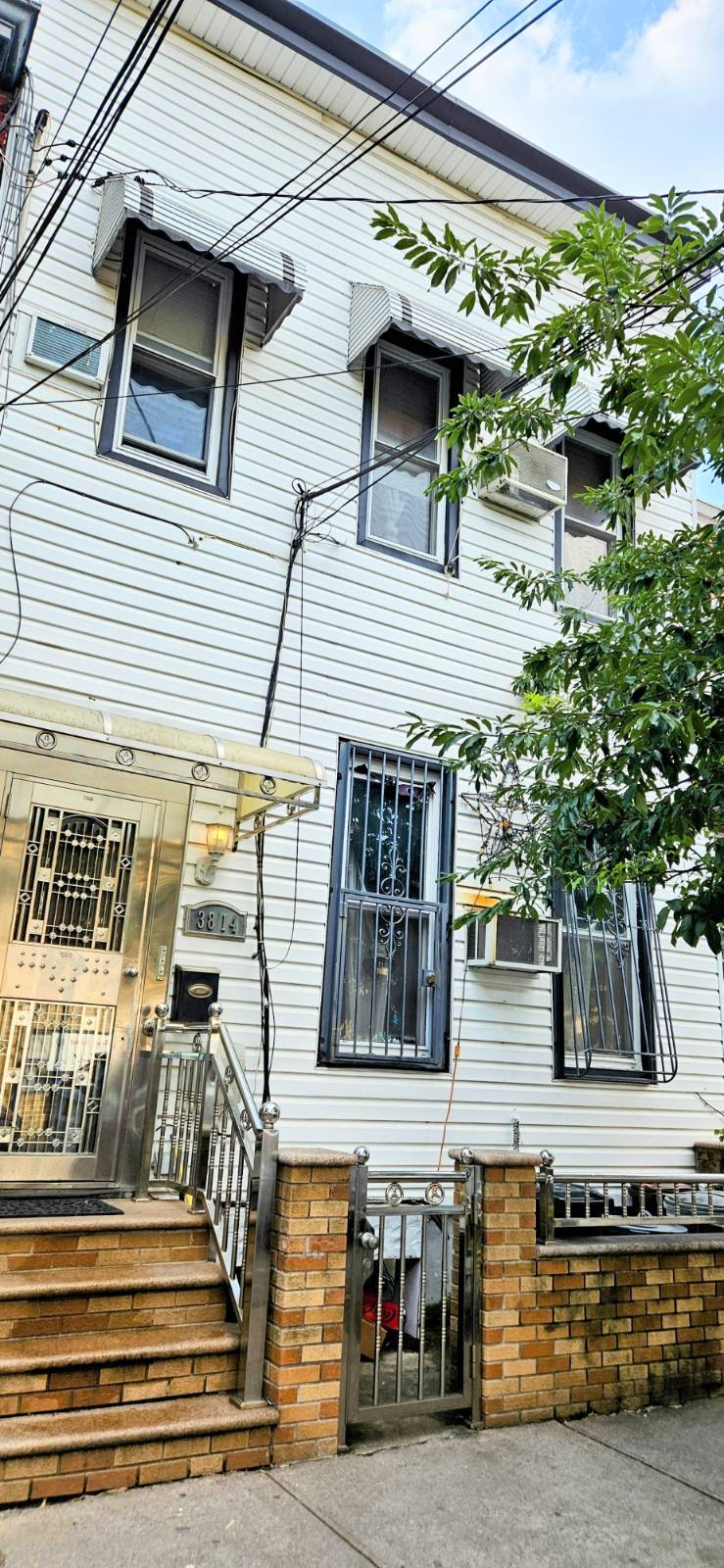 #1 photo, 3814 27th St, Long Island City , NY 11101