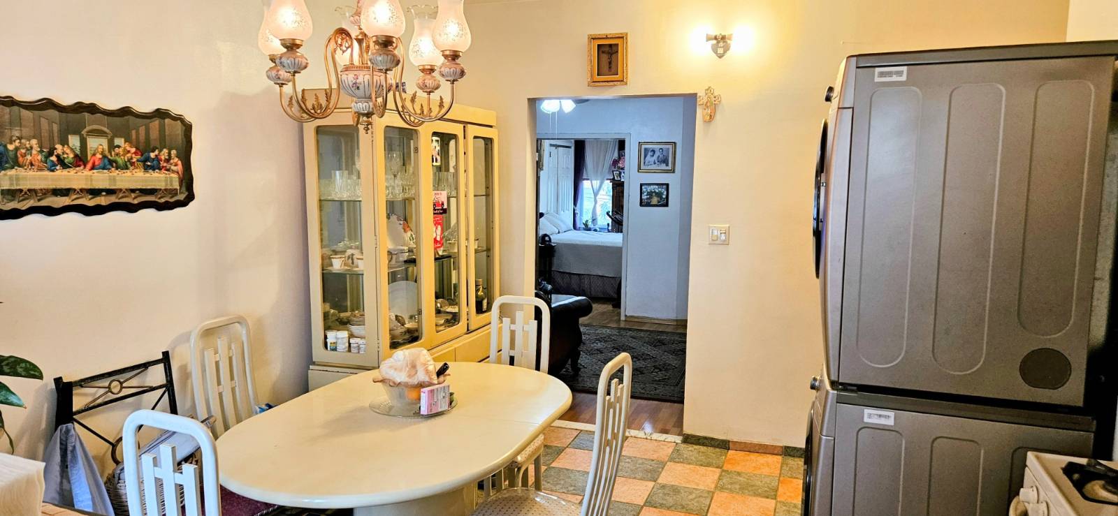 #5 photo, 3814 27th St, クイーンズ区 Long Island City , NY 11101