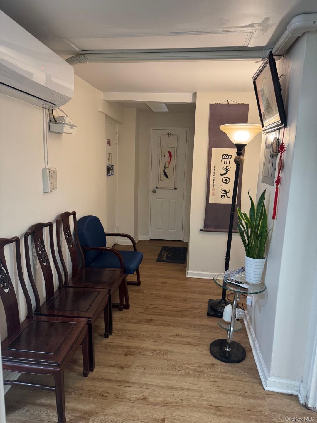 #3 photo, 143-45 Sanford Avenue, クイーンズ区 Flushing , NY 11355