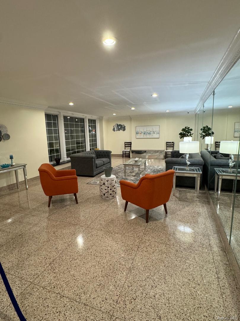 #8 photo, 87-10 149th Avenue, クイーンズ区 Howard Beach , NY 11414