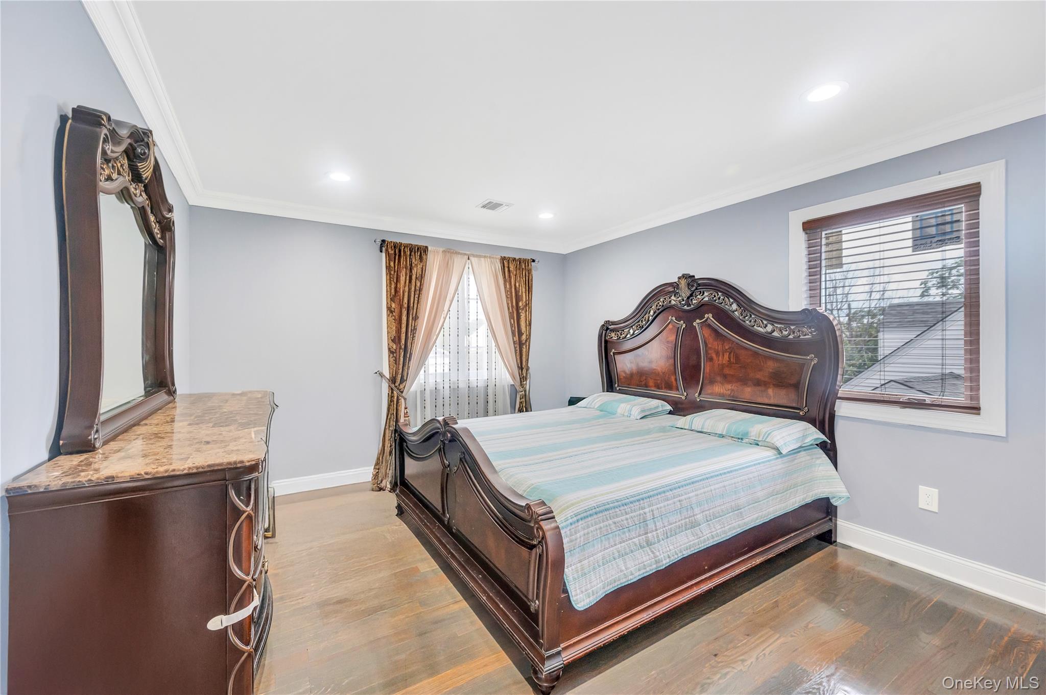 #19 photo, 2694 Forest Avenue, East Meadow , NY 11554