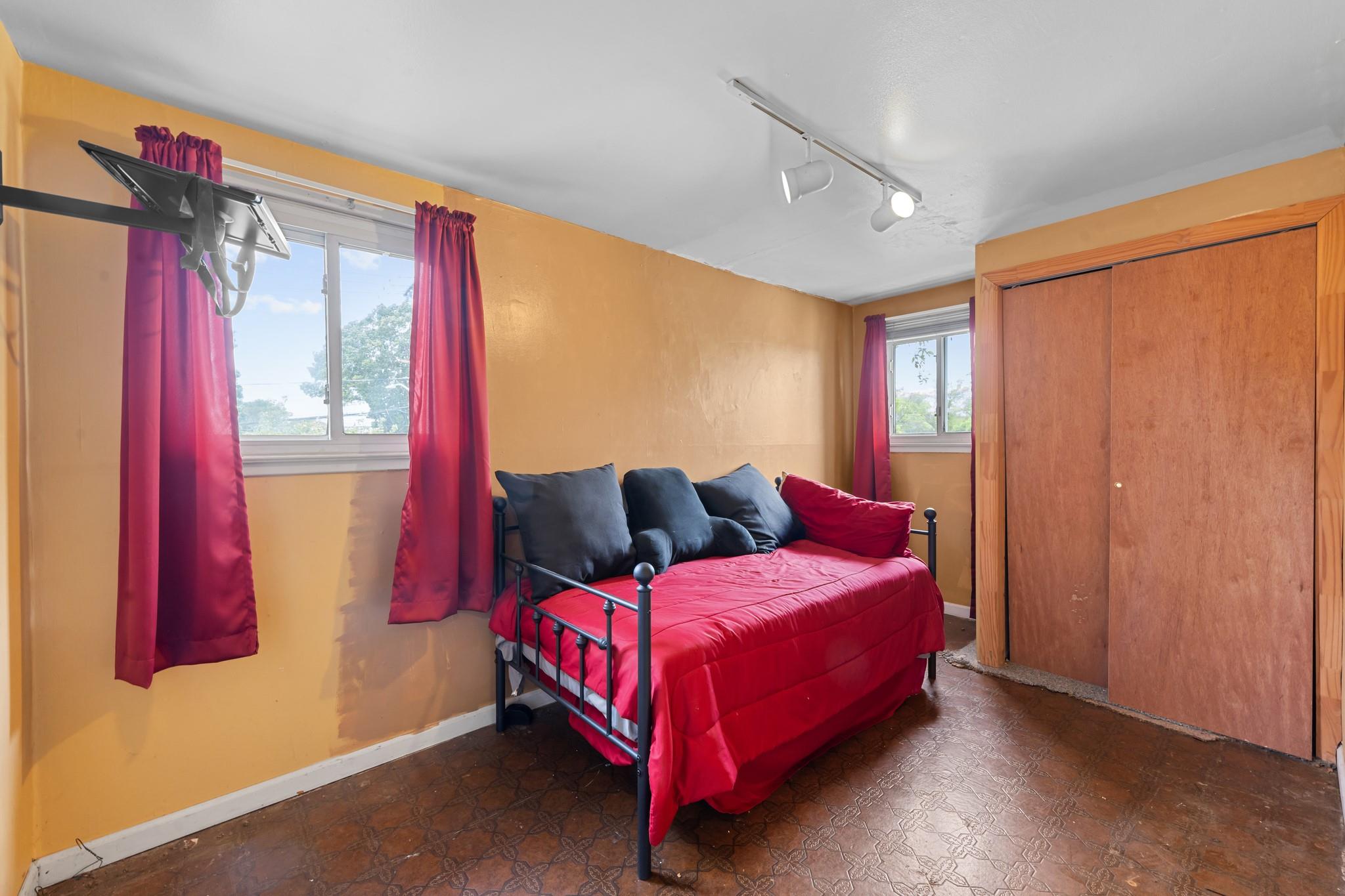 #16 photo, 46 Ford Drive, ナッソー郡 Massapequa , NY 11758