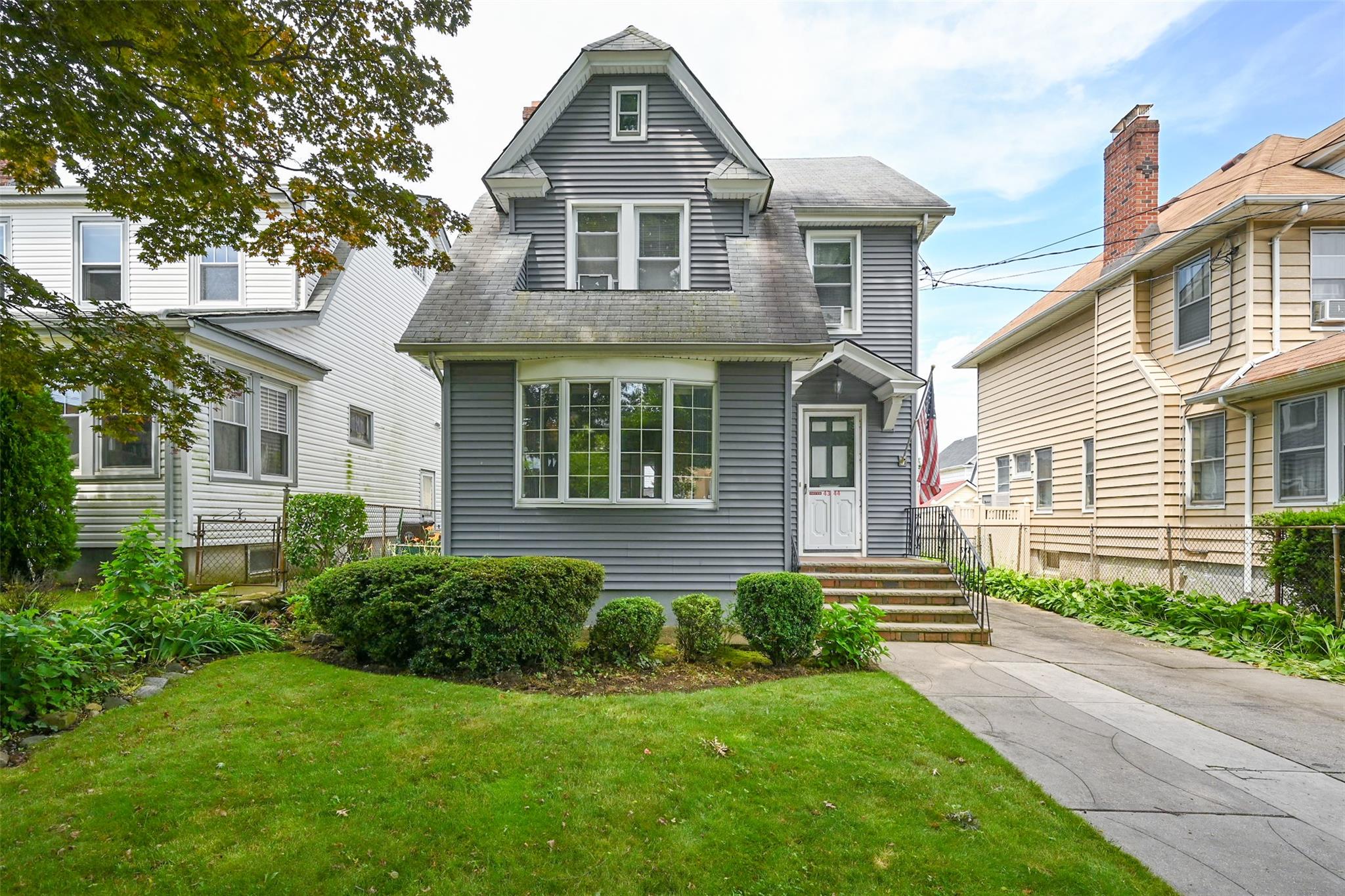#1 photo, 43-44 168 Street, Flushing , NY 11358