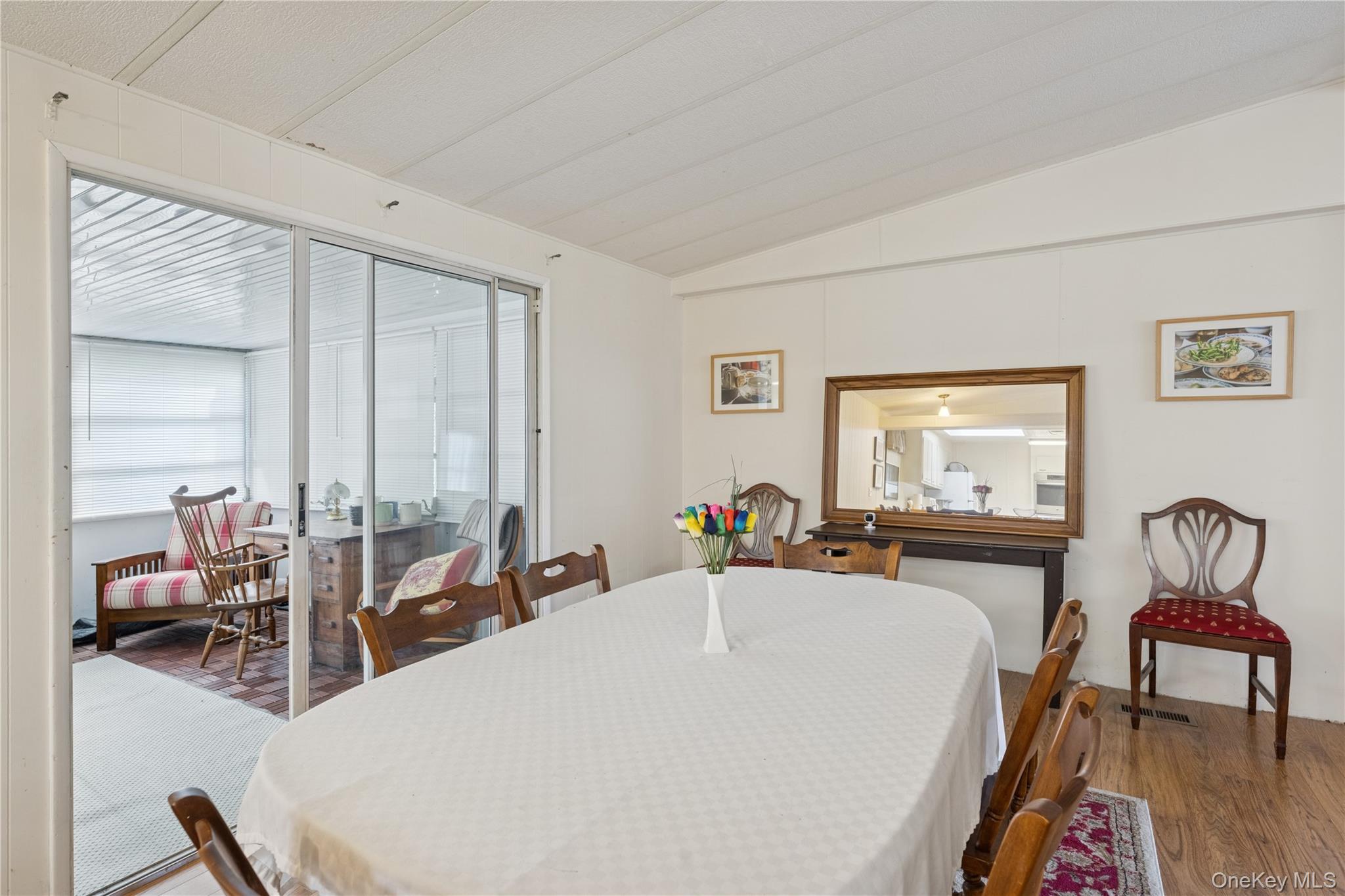 #7 photo, 525 Riverleigh Avenue, サフォーク郡 Riverhead , NY 11901