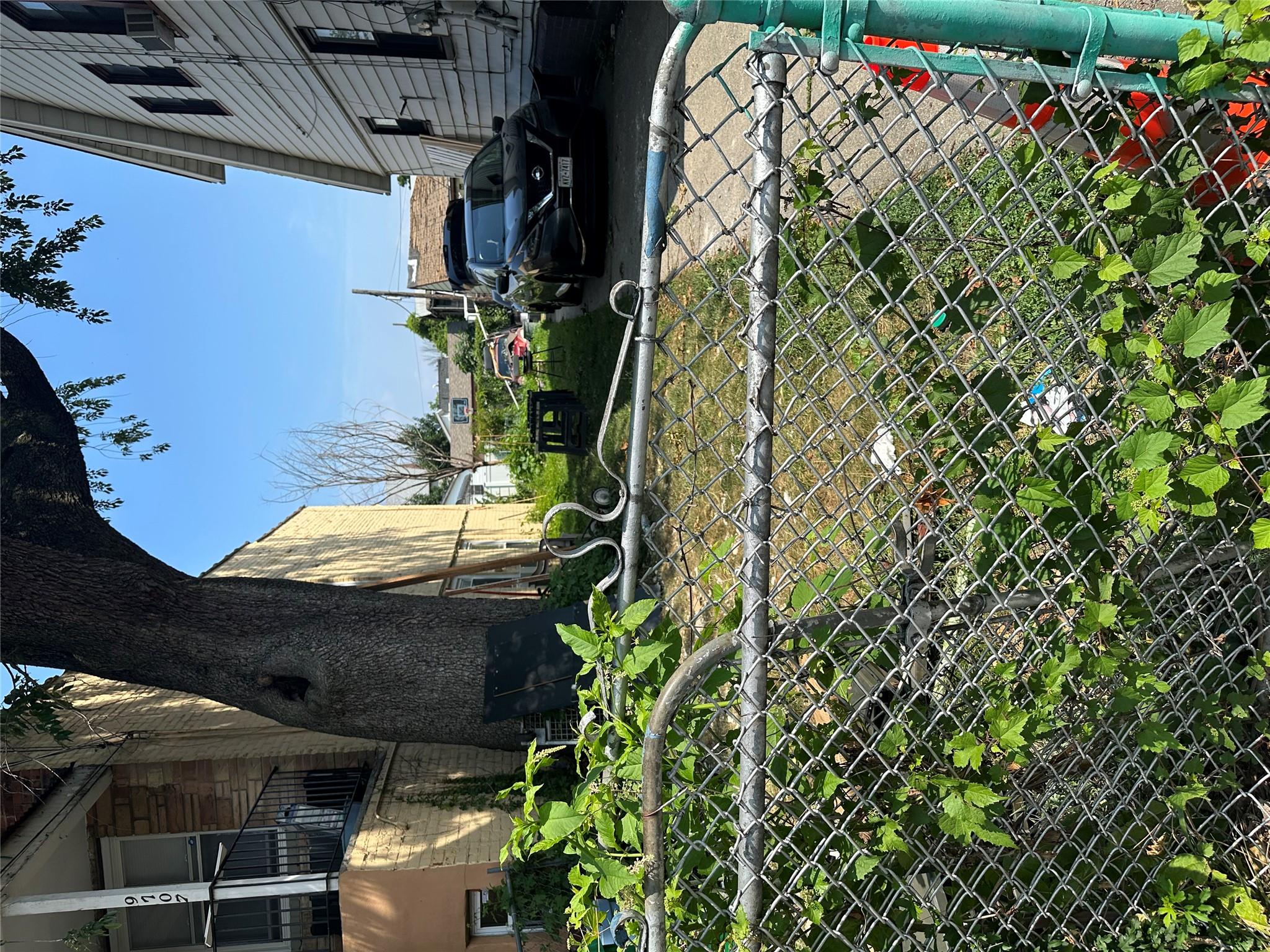 #2 photo, 97-09 24 Avenue, クイーンズ区 East Elmhurst , NY 11369