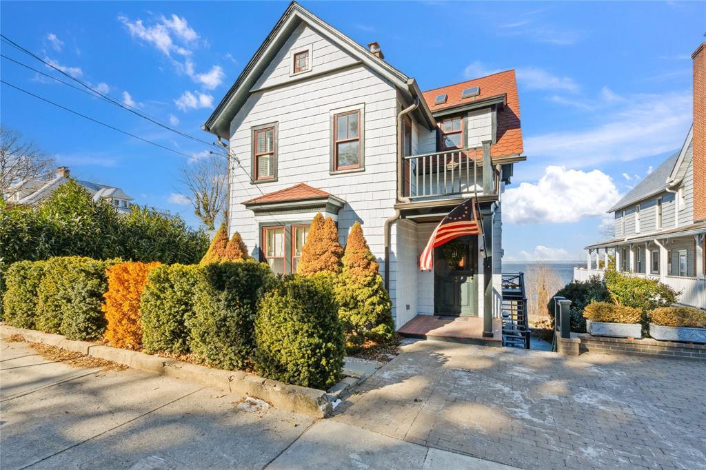 #1 photo, 54 Prospect Avenue, Sea Cliff , NY 11579