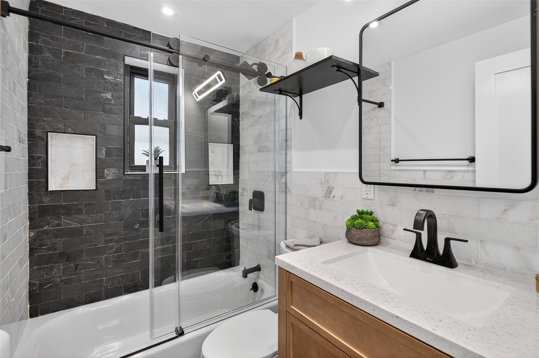 #9 photo, 26 Terrace Circle, ناسو Great Neck , NY 11021