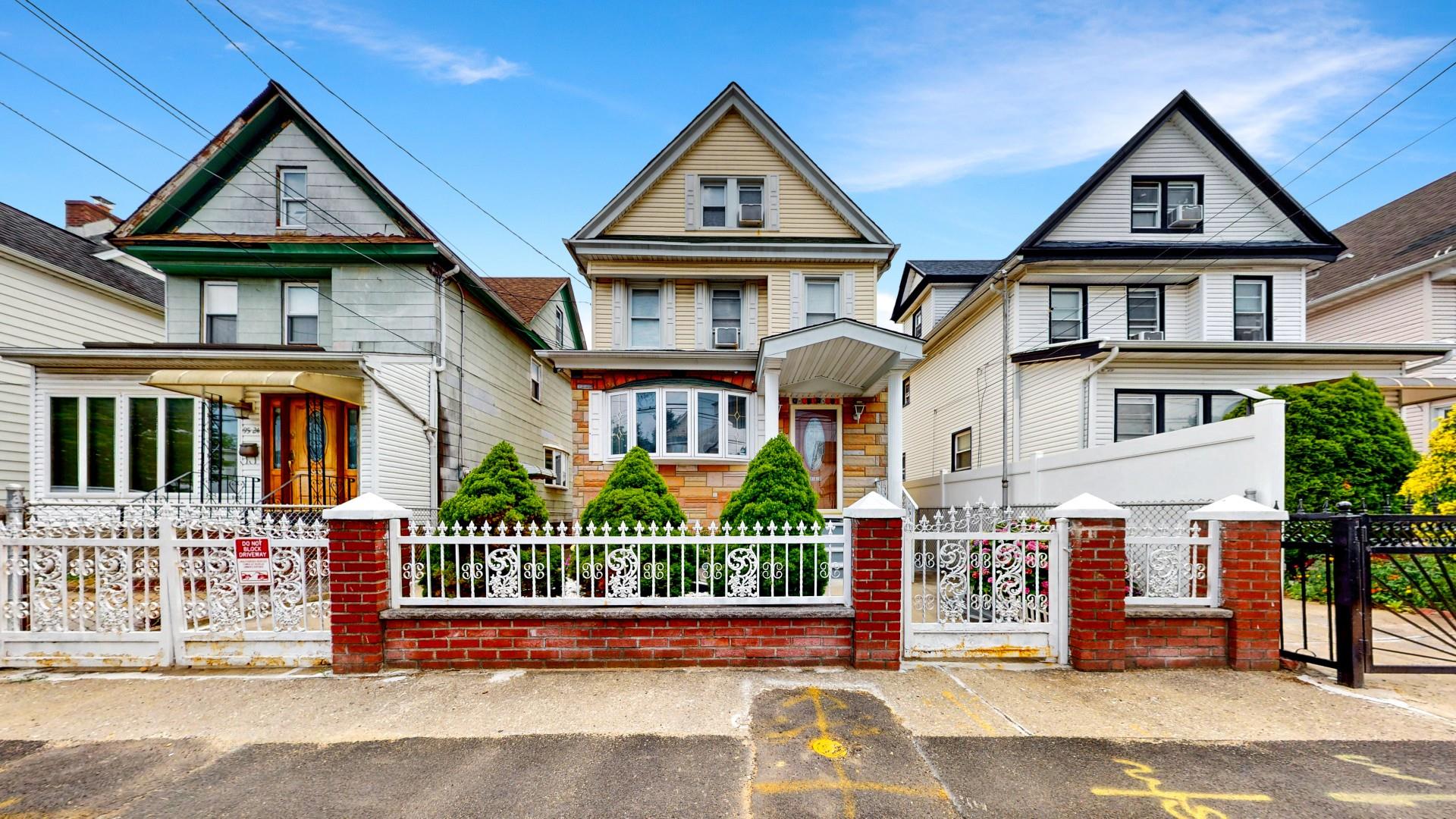 #1 photo, 95-20 108th Street, Richmond Hill , NY 11419