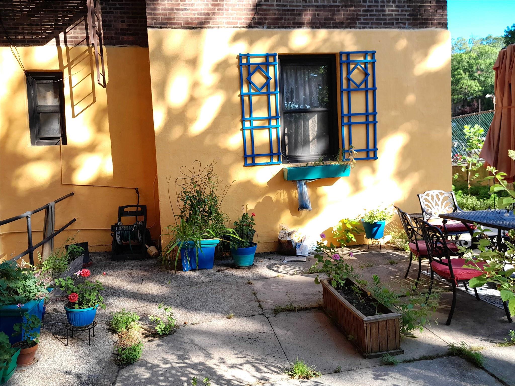 #5 photo, 77-16 Austin Street, クイーンズ区 Forest Hills , NY 11375