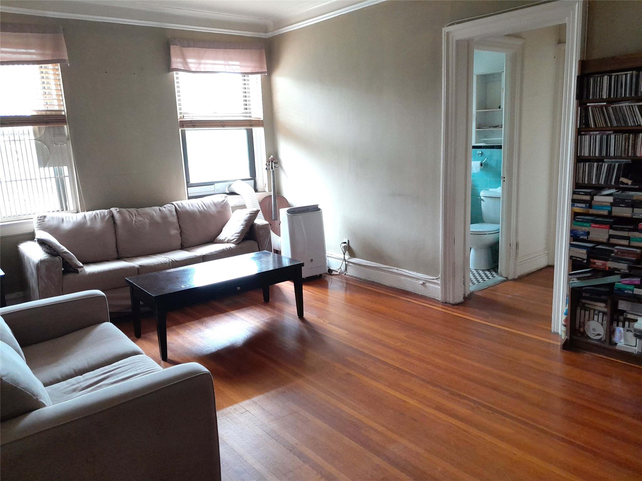 #8 photo, 77-16 Austin Street, クイーンズ区 Forest Hills , NY 11375