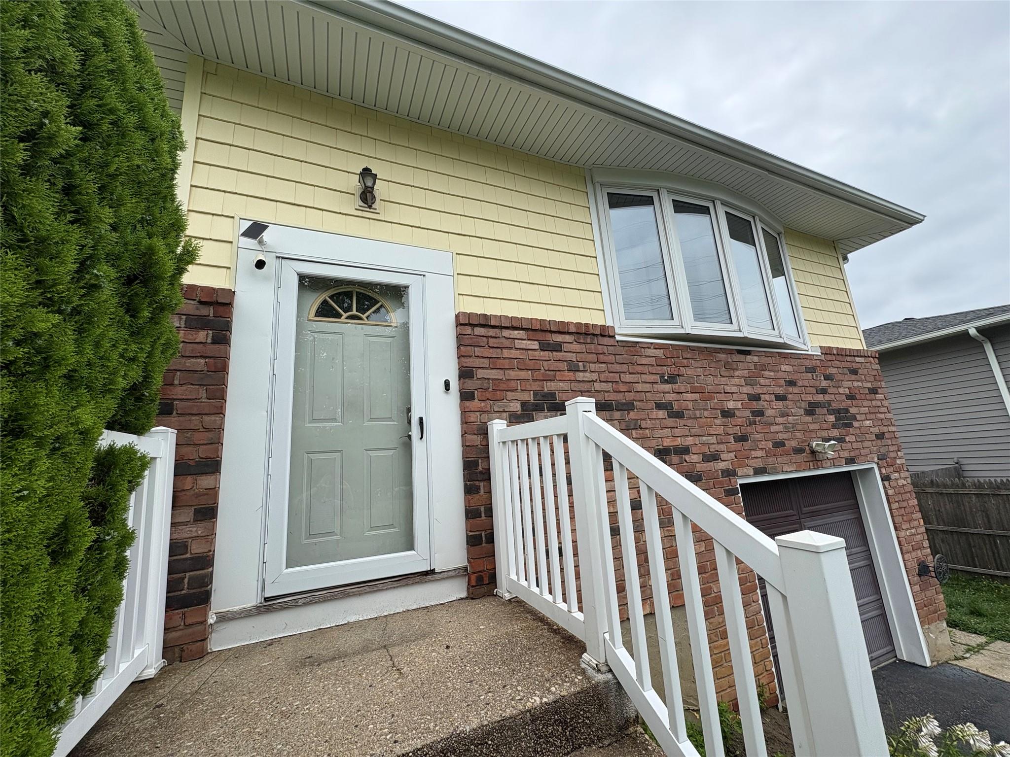 #1 photo, 147 Truxton Road, Dix Hills , NY 11746