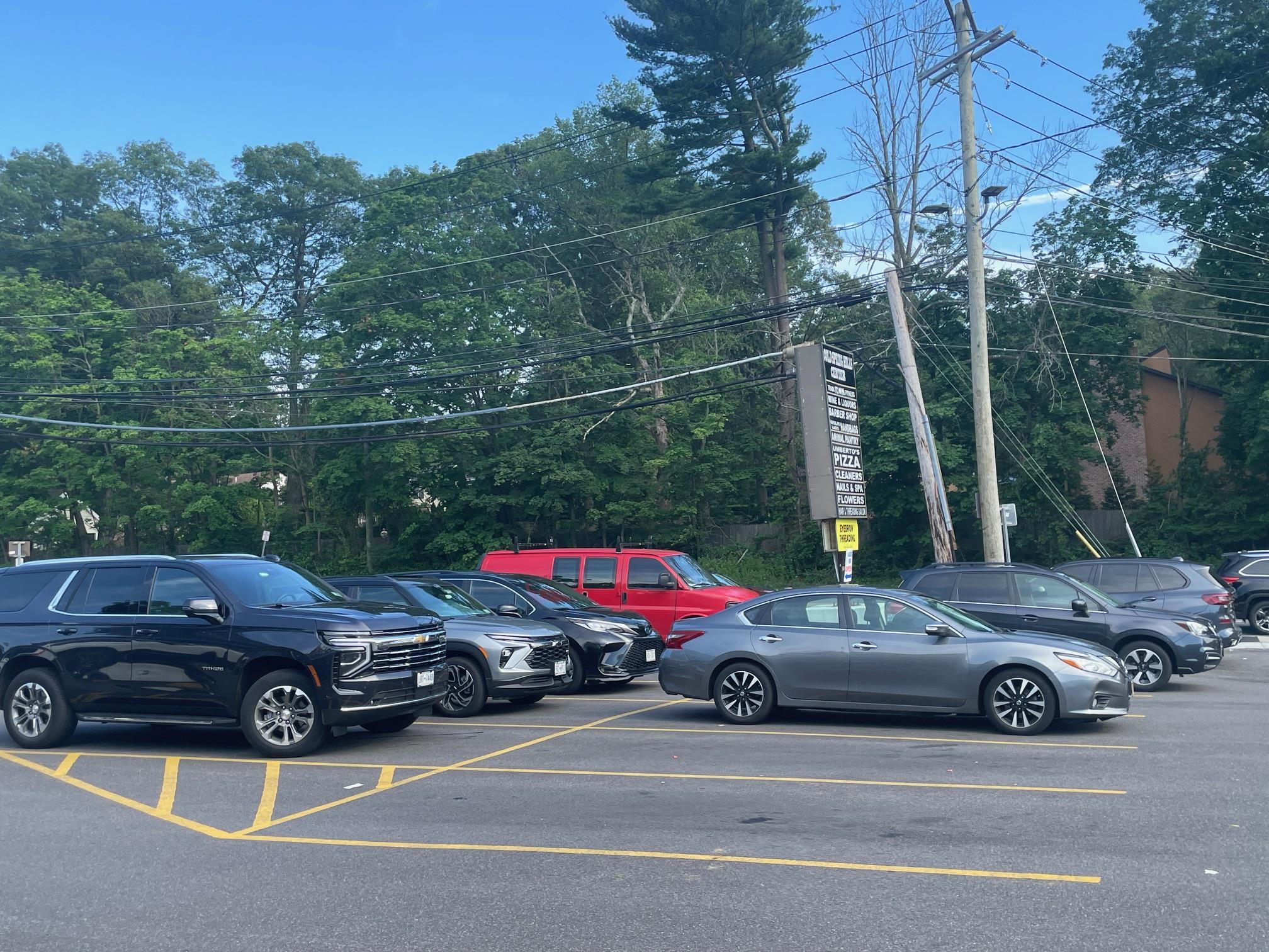 #19 photo, Huntington, サフォーク郡 Huntington , NY 11743