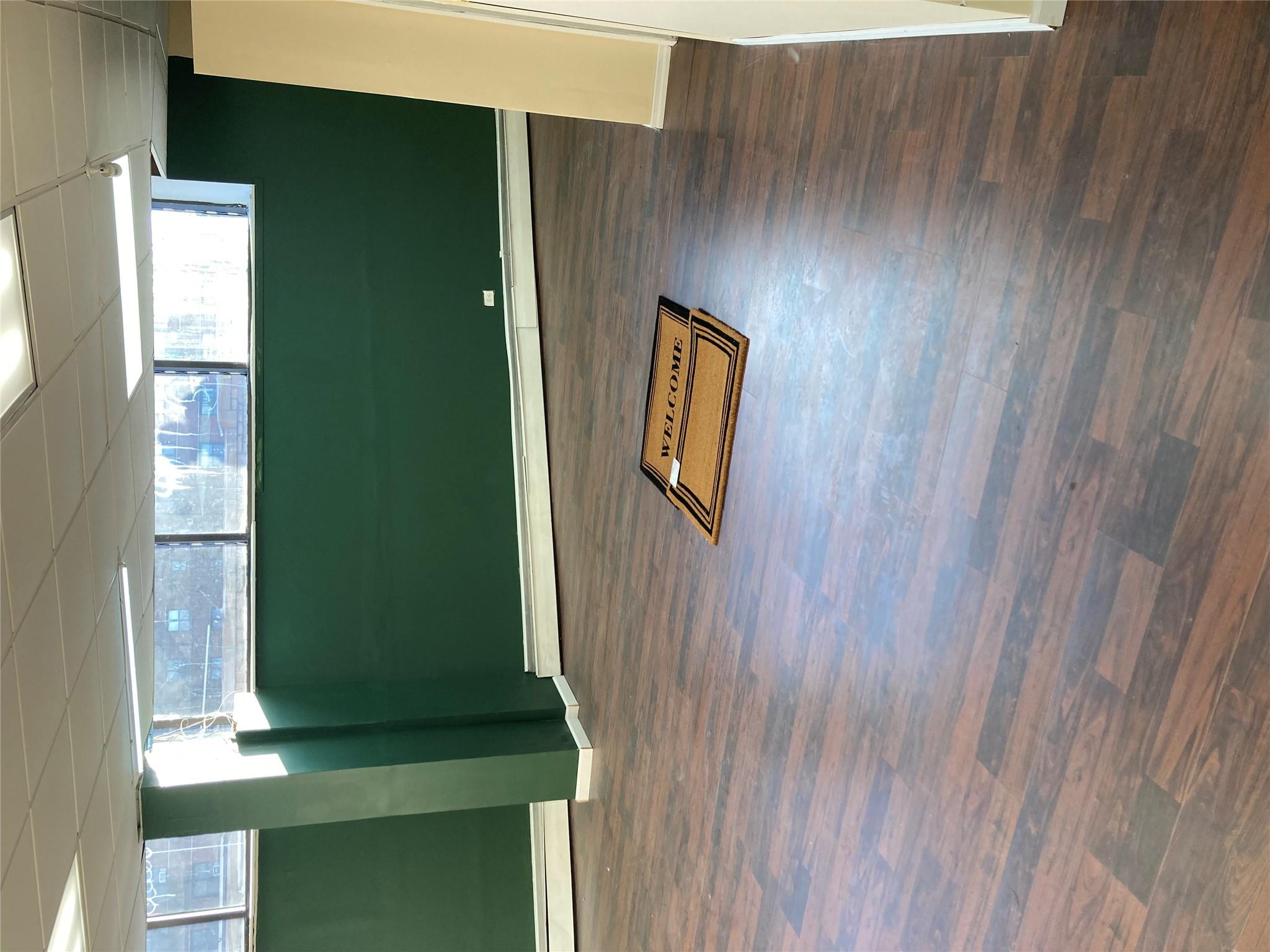 #3 photo, 92-29 Queens Boulevard, クイーンズ区 Rego Park , NY 11374