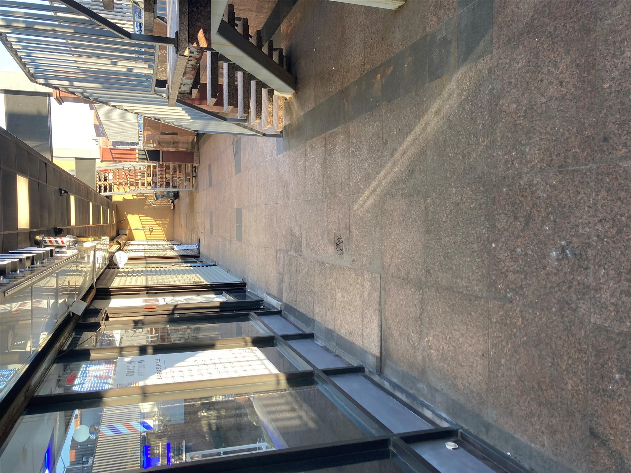 #7 photo, 92-29 Queens Boulevard, クイーンズ区 Rego Park , NY 11374