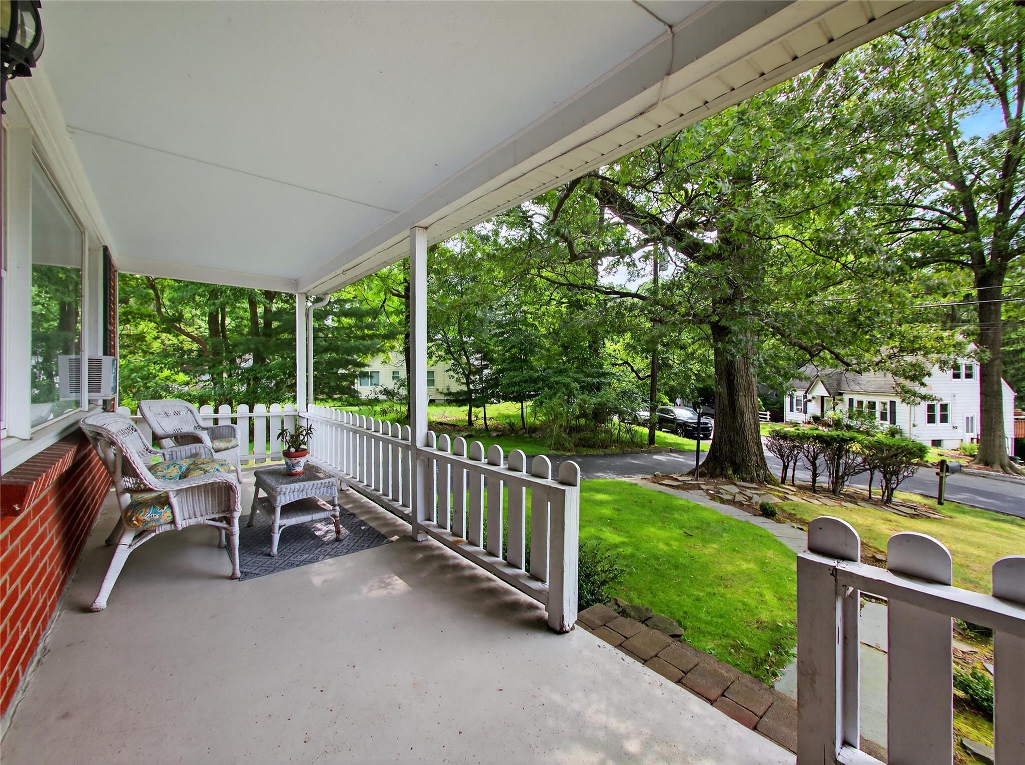 #5 photo, 3 Birch Street, 紐約州 Airmont , NY 10952