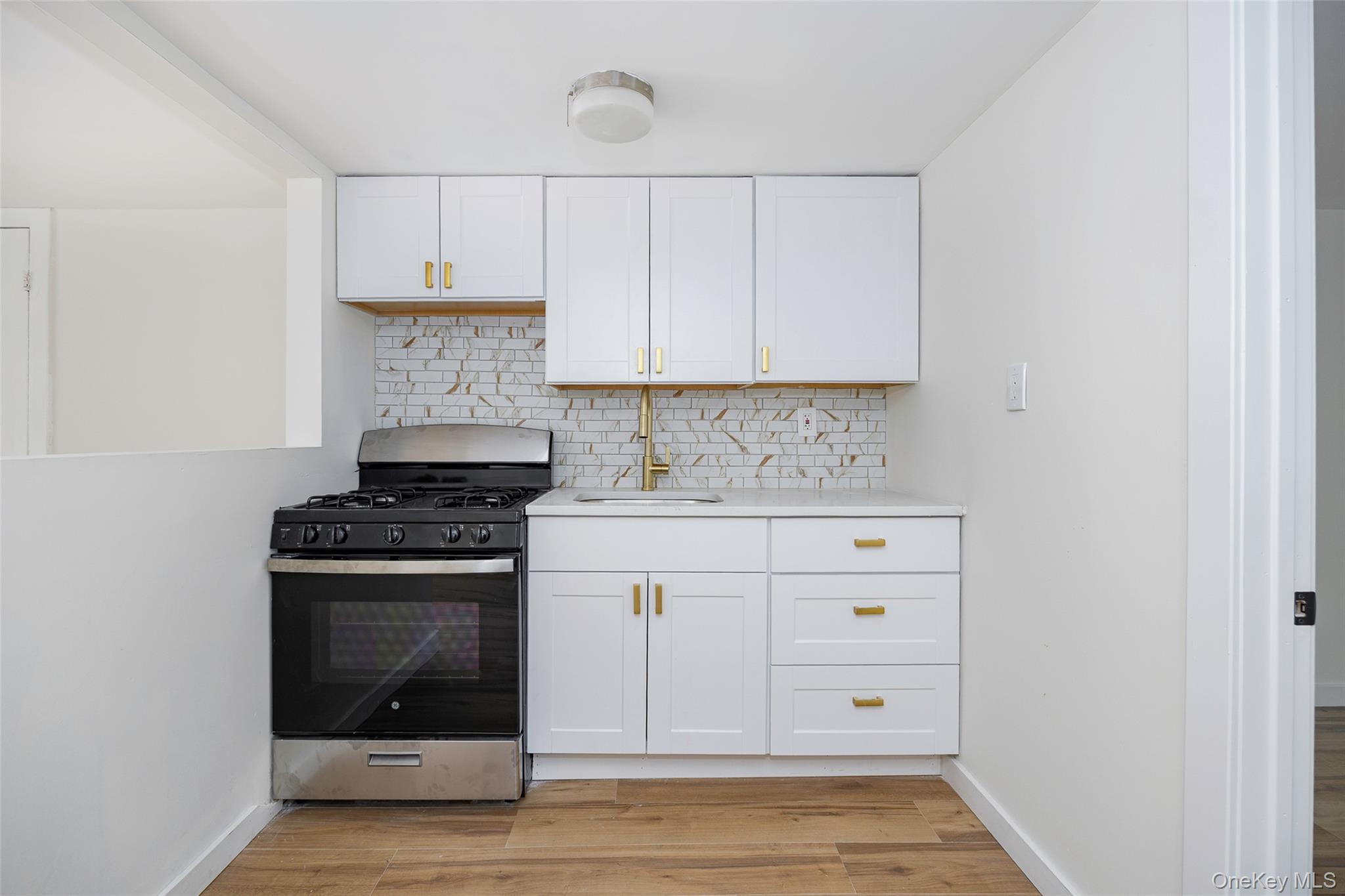 #8 photo, 15 Johnson Lane, Millbrook , NY 12545