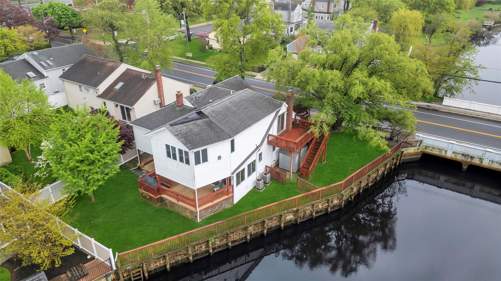 #1 photo, 244 S Park Avenue, Rockville Centre , NY 11570