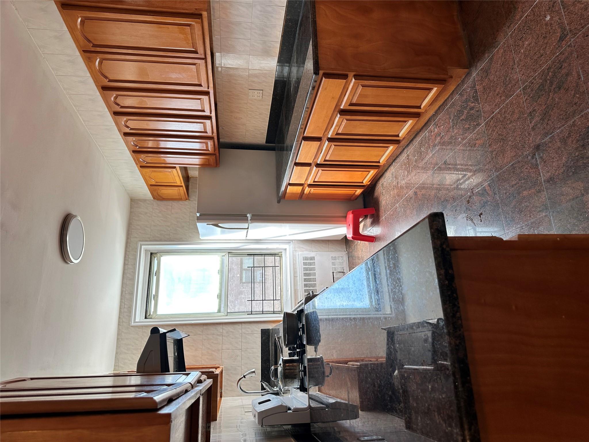 #14 photo, 4343 Kissena Boulevard, クイーンズ区 Flushing , NY 11355