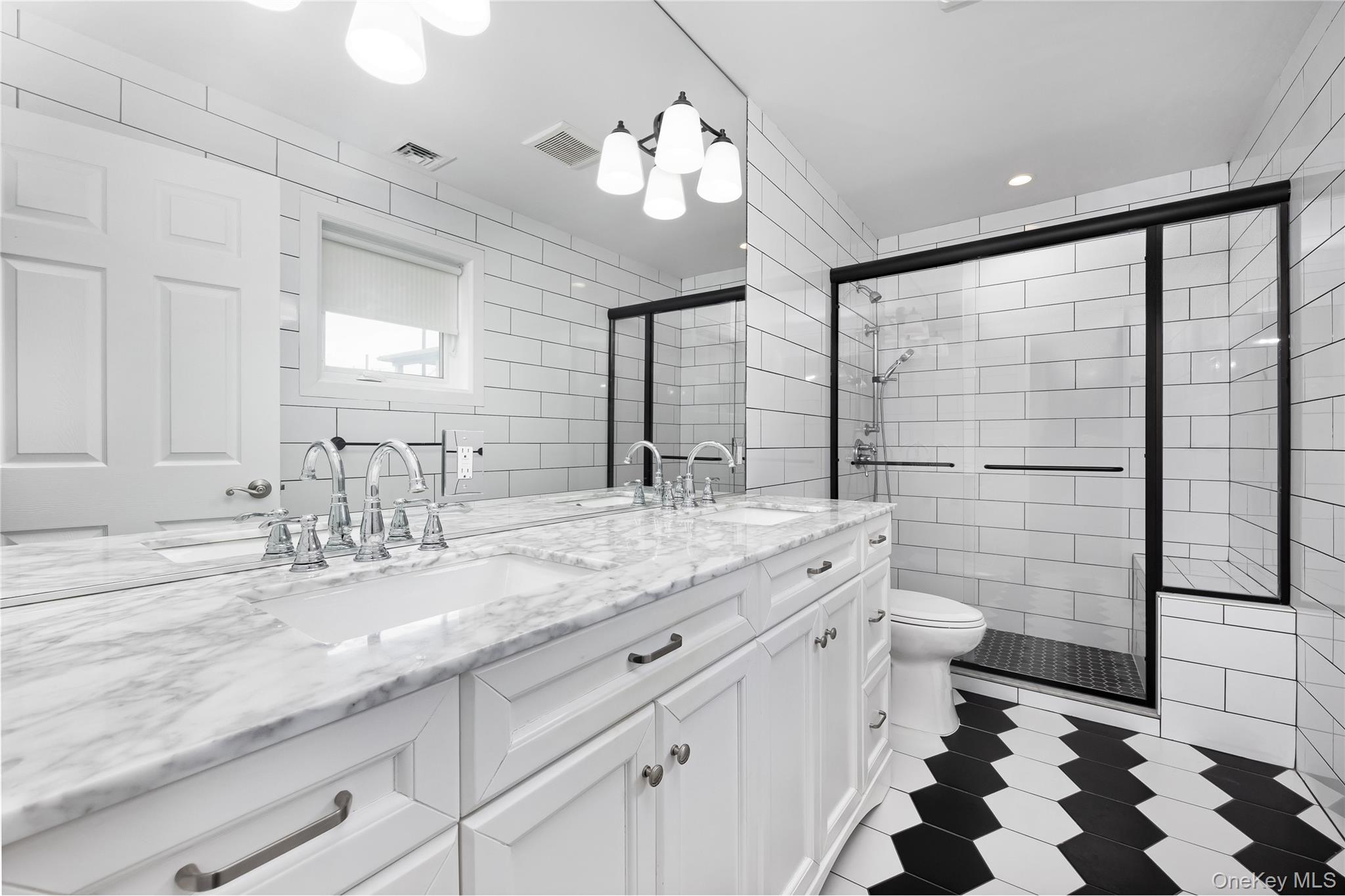 #18 photo, 1579 Park Street, ナッソー郡 Atlantic Beach , NY 11509