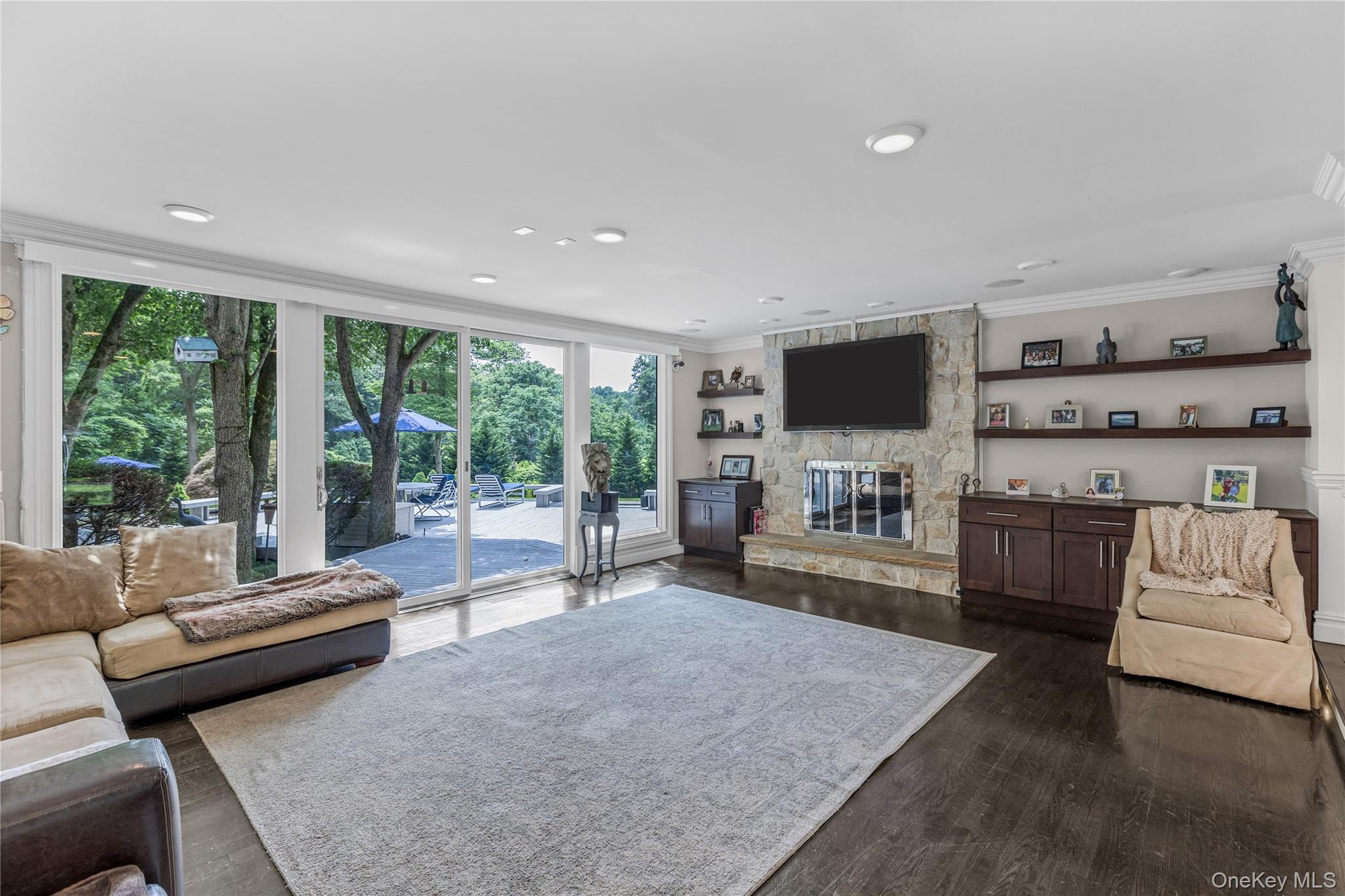 #15 photo, 6 Fox Hunt Court, サフォーク郡 Huntington , NY 11743