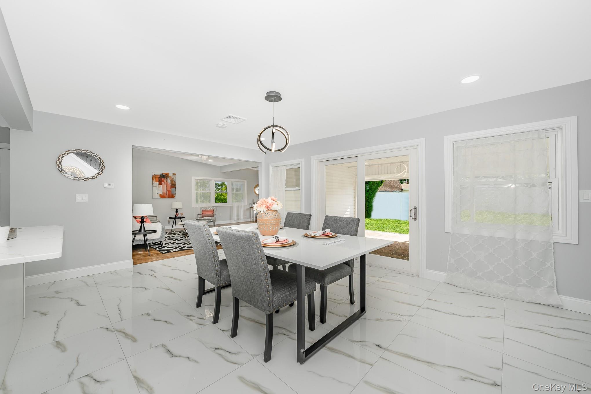 #10 photo, 33 Ball Park Lane, ナッソー郡 Hicksville , NY 11801