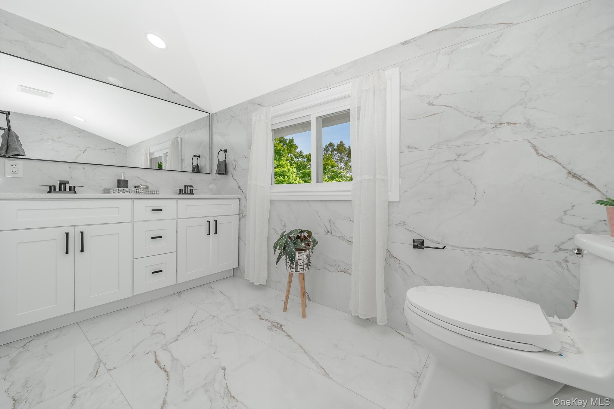 #19 photo, 33 Ball Park Lane, ナッソー郡 Hicksville , NY 11801