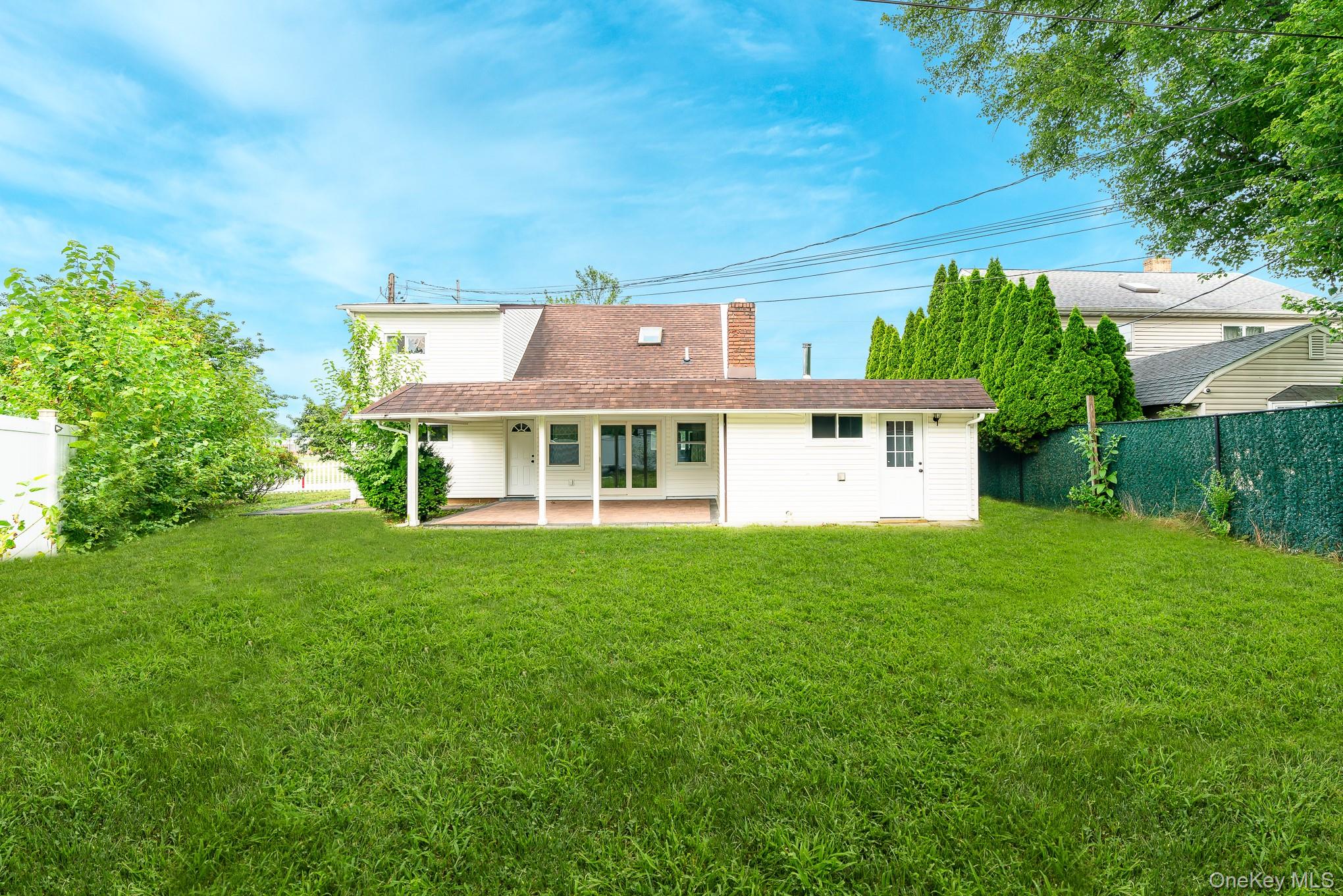 #4 photo, 33 Ball Park Lane, ナッソー郡 Hicksville , NY 11801