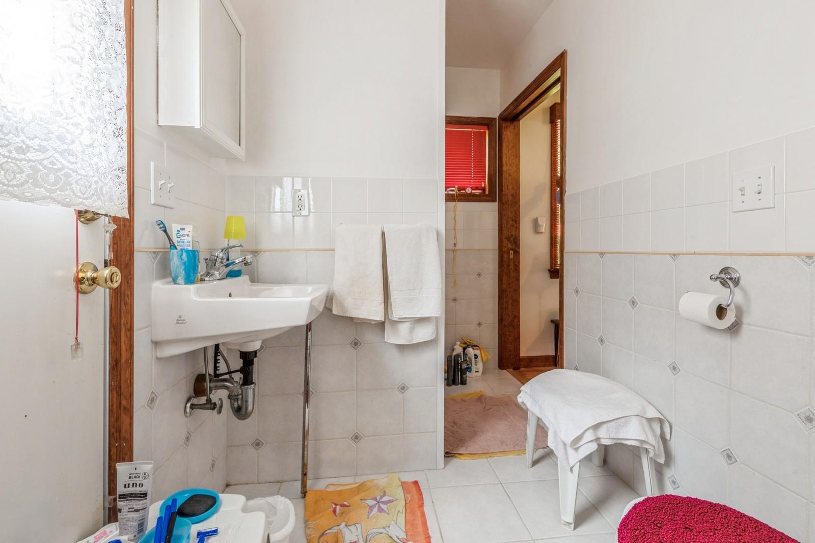 #17 photo, 51 W Donellan Road, سوفولك Hampton Bays , NY 11946