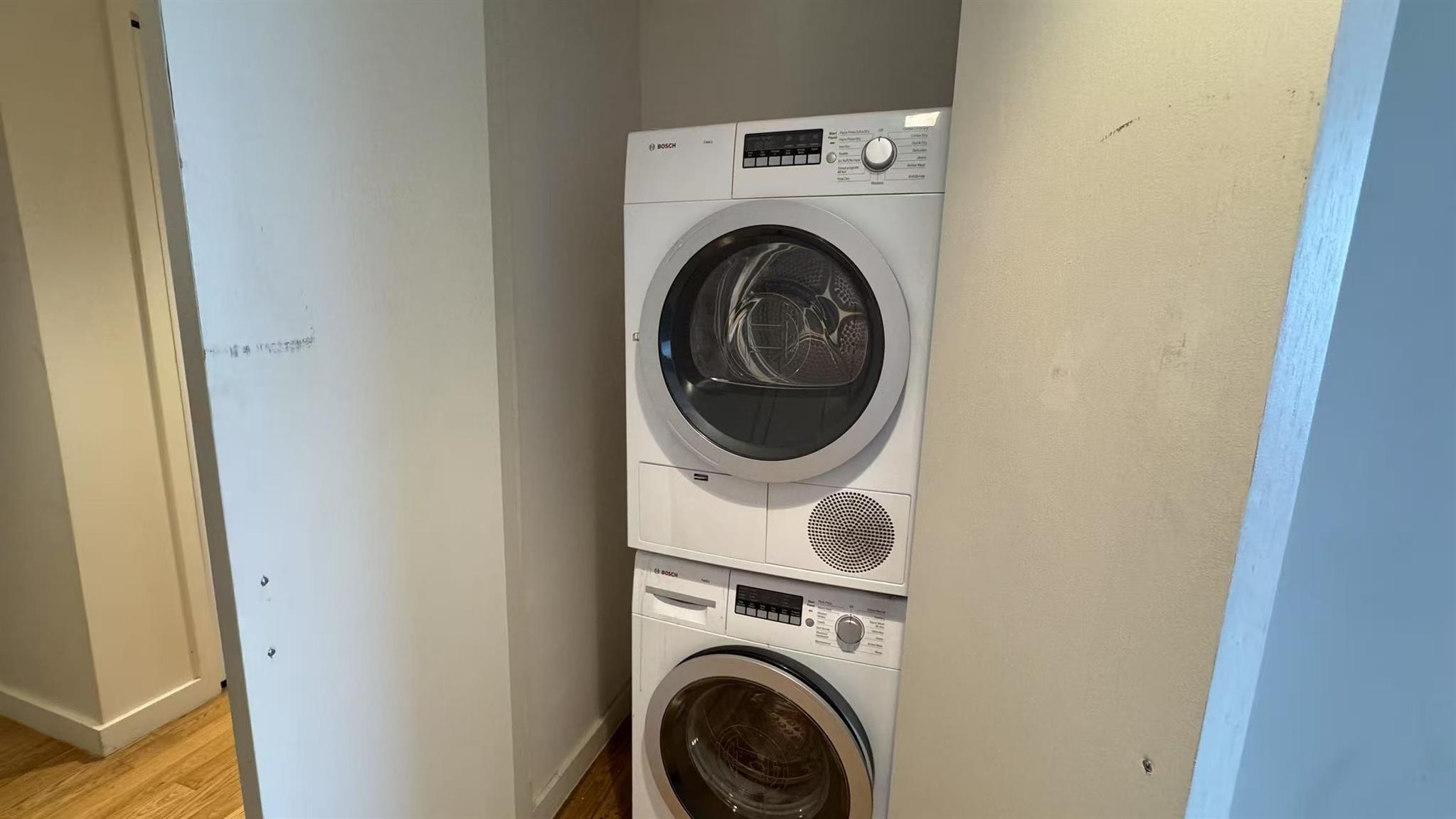 #12 photo, 39-16 Prince Street, クイーンズ区 Flushing , NY 11354