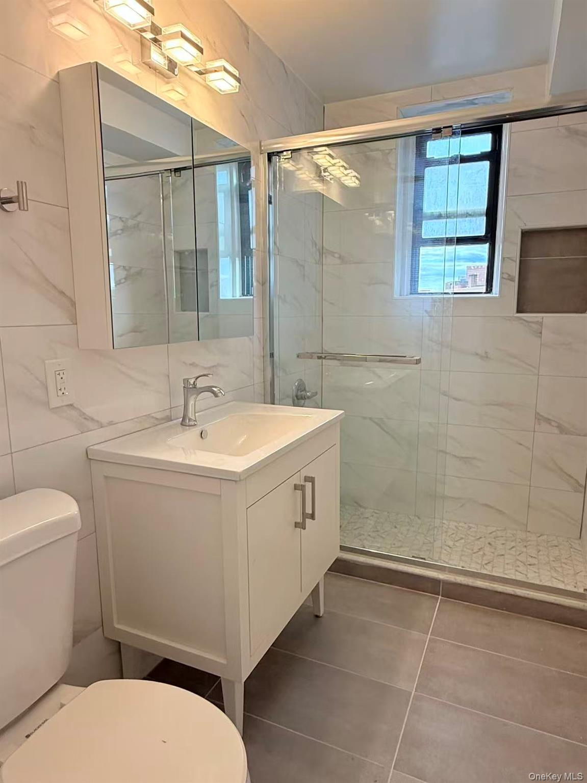 #11 photo, 136-30 Sanford Avenue, クイーンズ区 Flushing , NY 11355