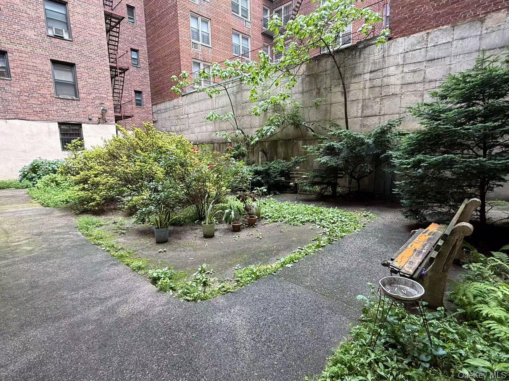 #17 photo, 136-30 Sanford Avenue, クイーンズ区 Flushing , NY 11355