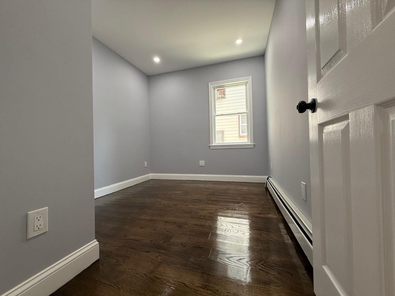 #11 photo, 14632 Huxley Street, 皇后區 Rosedale , NY 11422