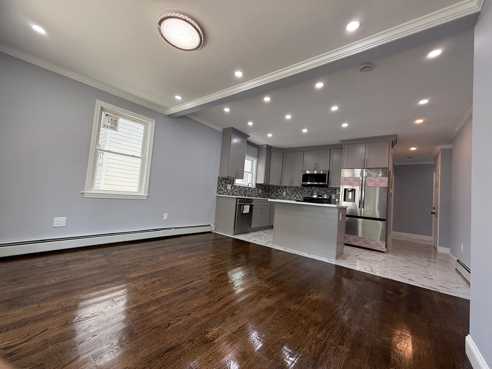 #8 photo, 14632 Huxley Street, 皇后區 Rosedale , NY 11422