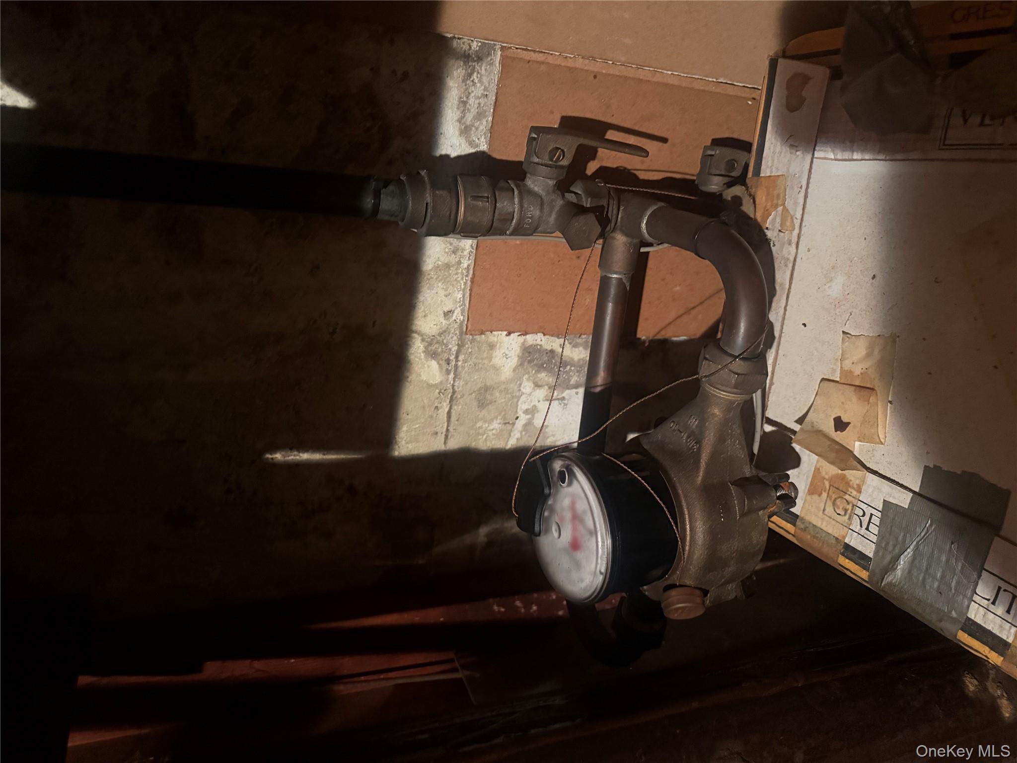 #11 photo, 35-16 203 Street, 皇后區 貝塞 Bayside , NY 11361