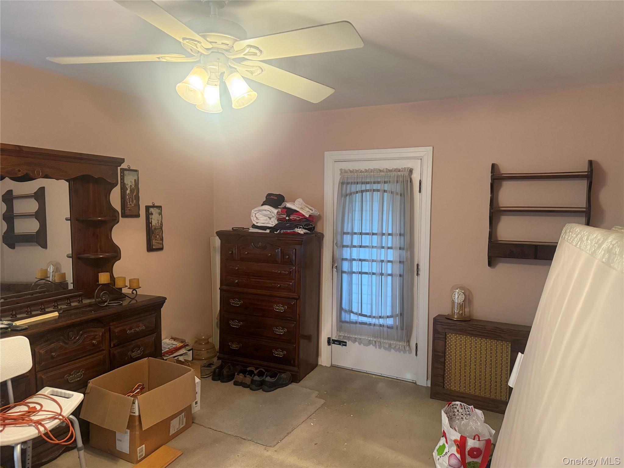 #19 photo, 35-16 203 Street, 皇后區 貝塞 Bayside , NY 11361