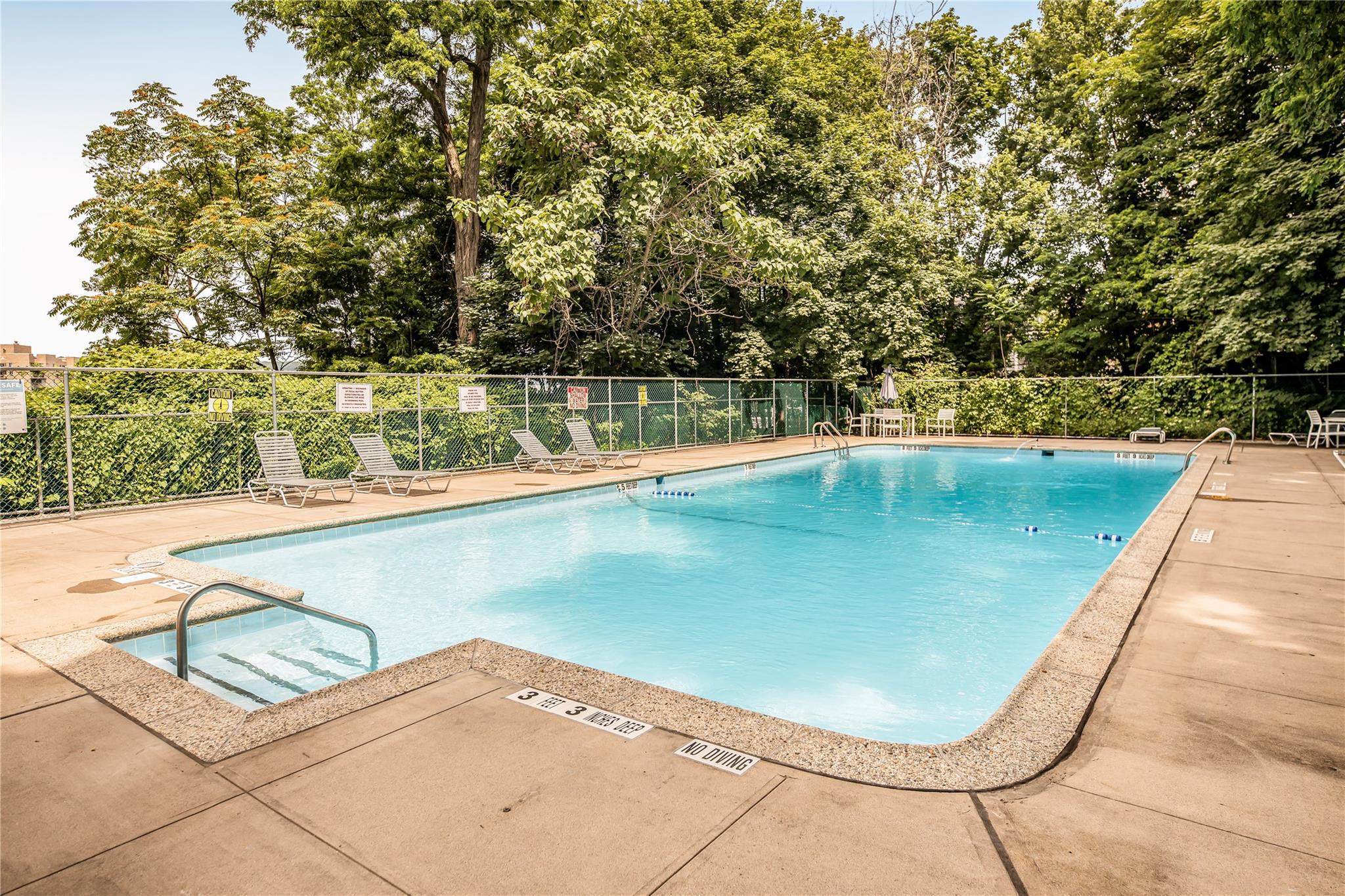 #12 photo, 377 N Broadway, Yonkers , NY 10701