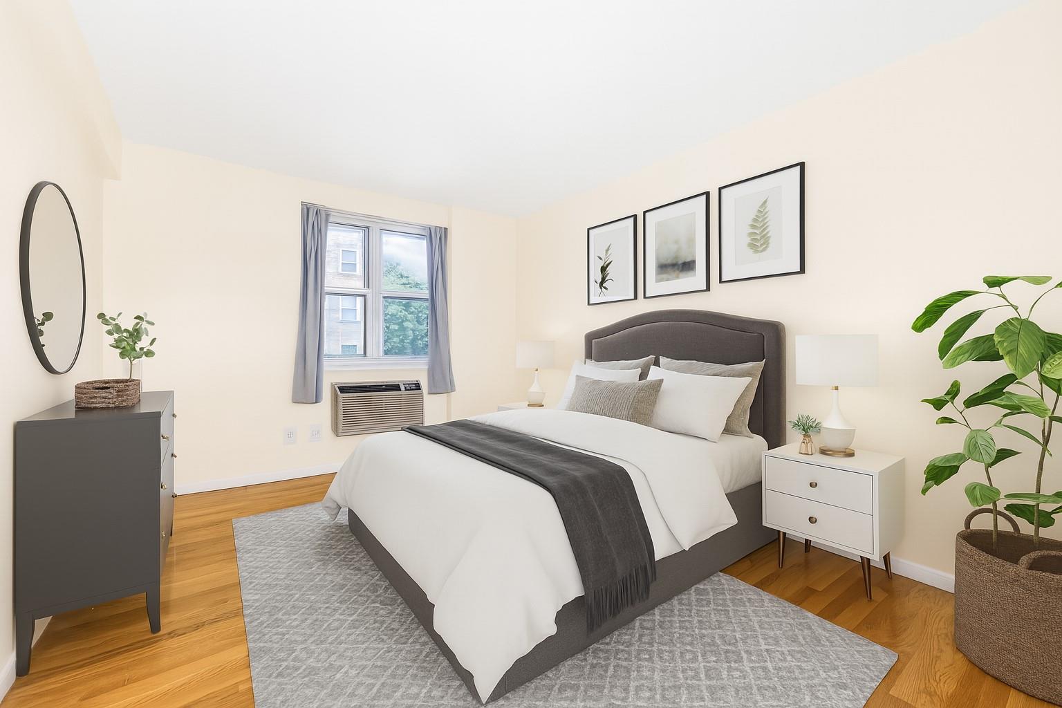 #7 photo, 377 N Broadway, Yonkers , NY 10701