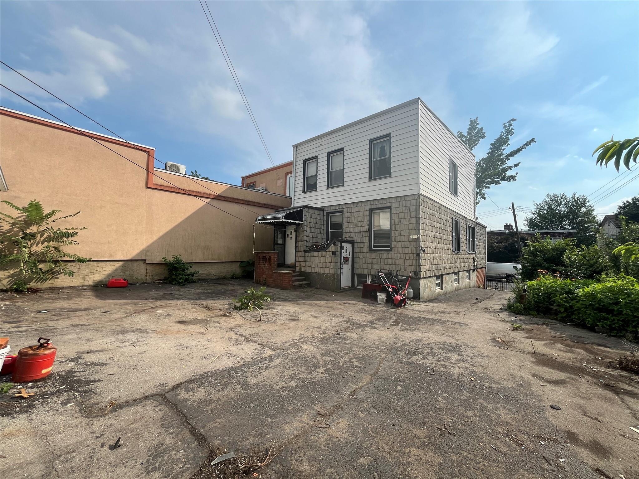 #5 photo, 5611 Remsen Place, 皇后区 麦斯佩斯 Maspeth , NY 11378