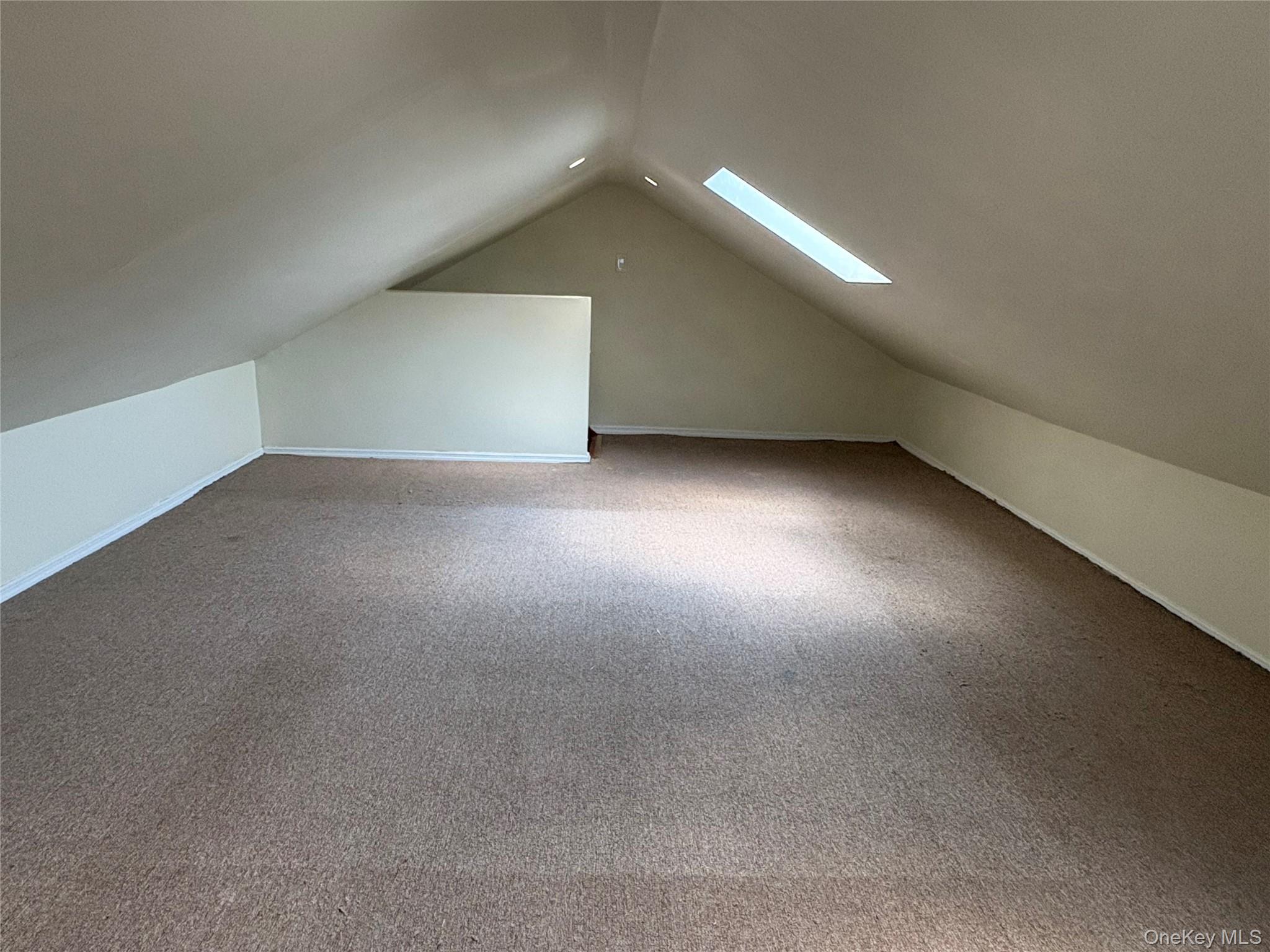 #9 photo, 255-31 75 Avenue, クイーンズ区 Glen Oaks , NY 11004