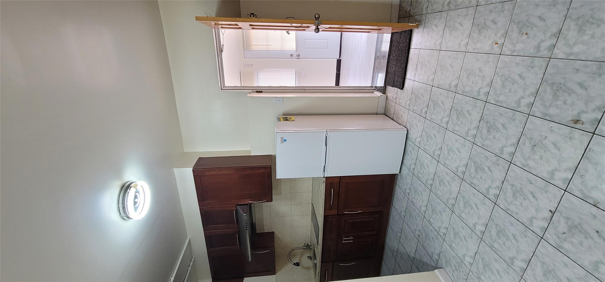 #11 photo, 724 125th Street, 皇后區 大學點 College Point , NY 11356