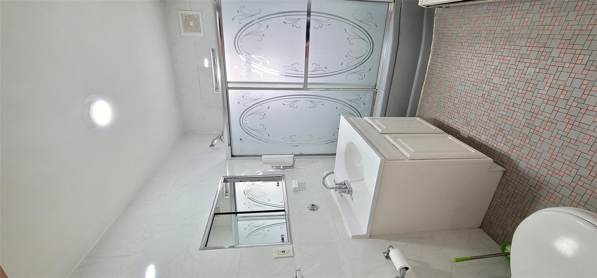 #7 photo, 724 125th Street, 皇后區 大學點 College Point , NY 11356