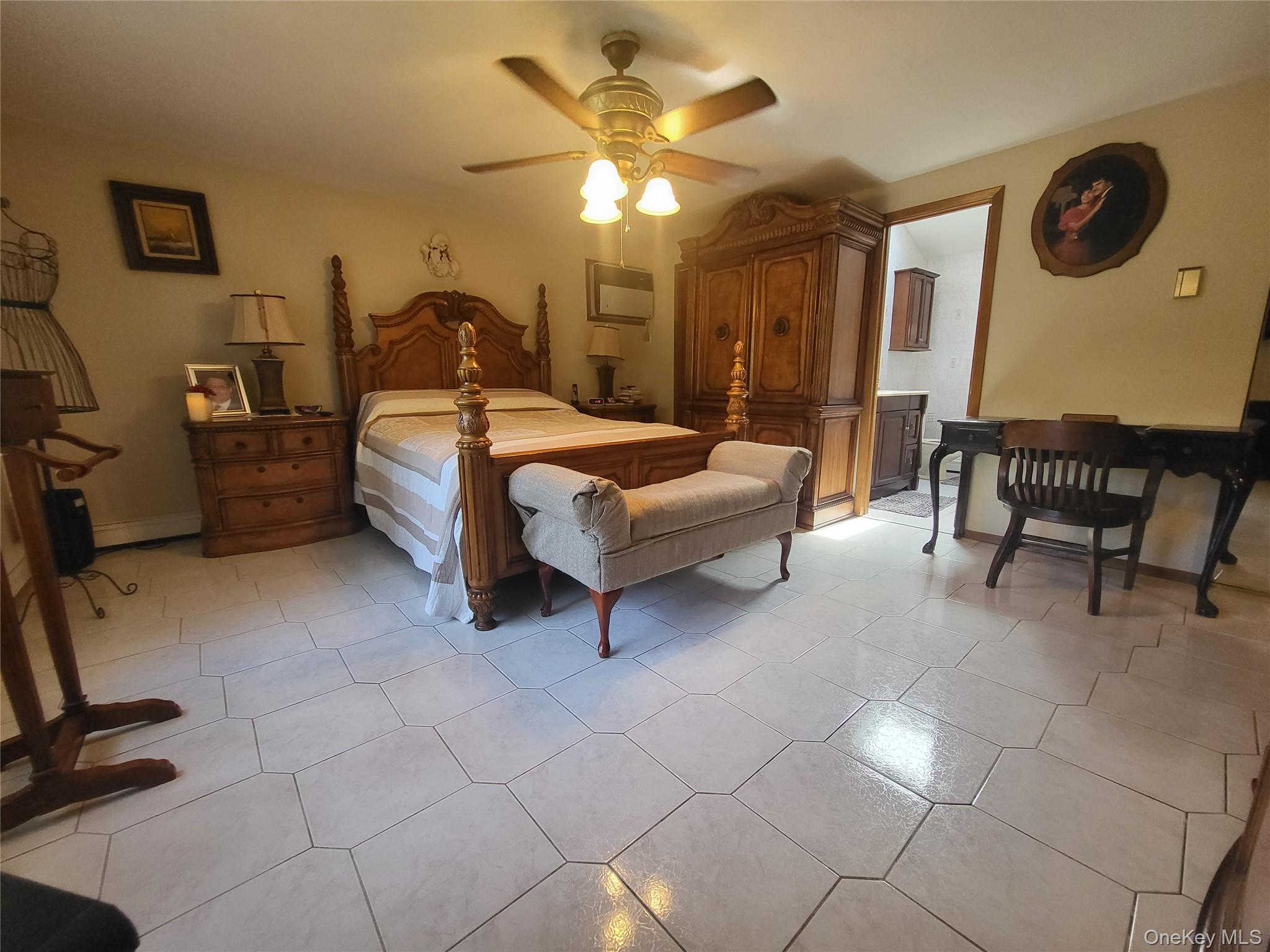 #10 photo, 413 51st Street, 東長島 Lindenhurst , NY 11757