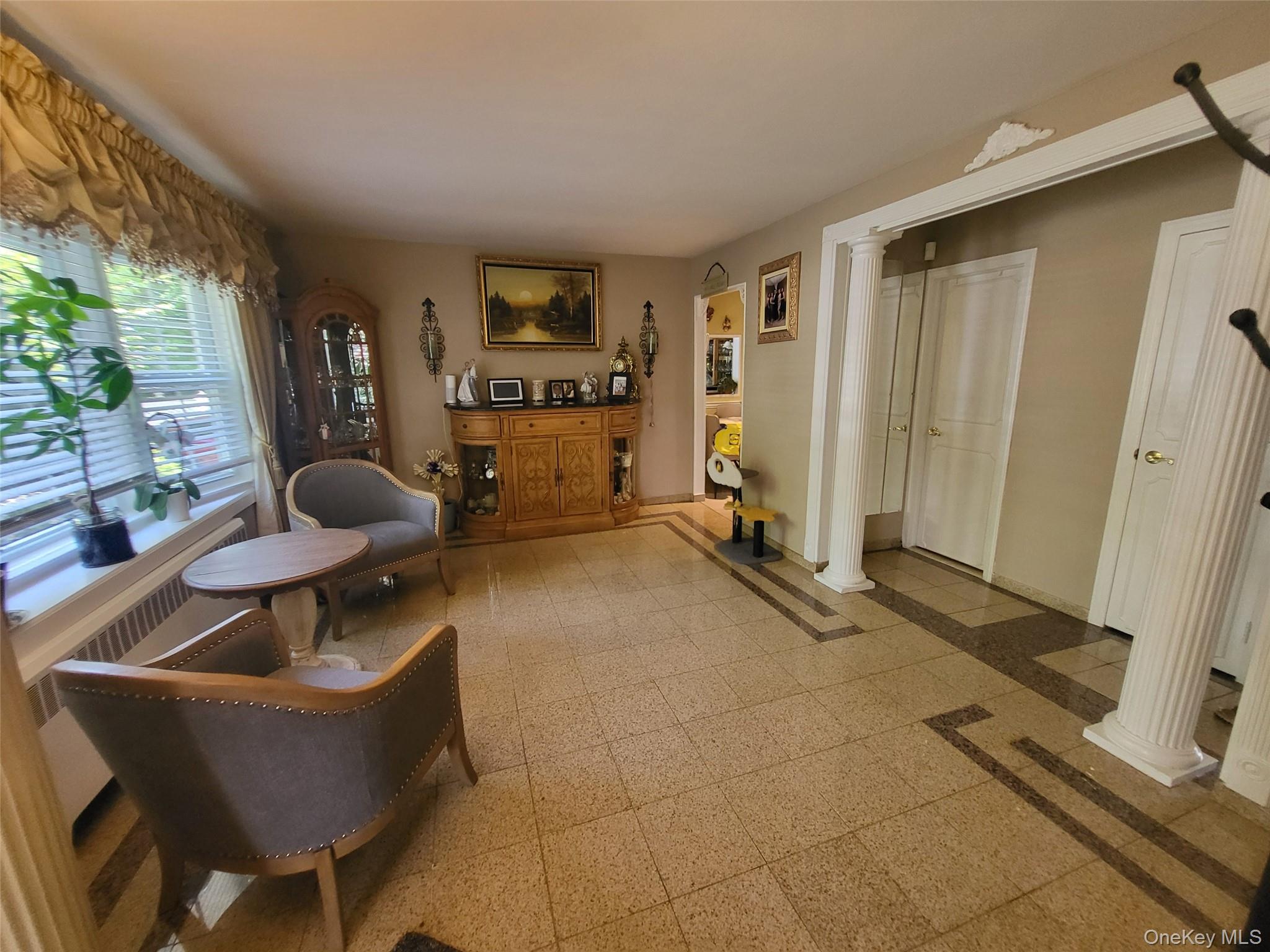 #2 photo, 413 51st Street, 東長島 Lindenhurst , NY 11757