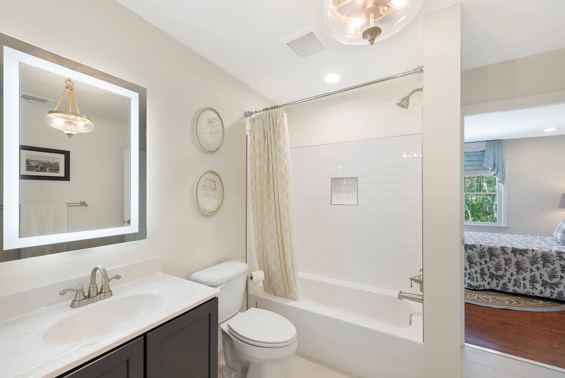 #20 photo, 1 Dayton Avenue, サフォーク郡 East Hampton , NY 11937