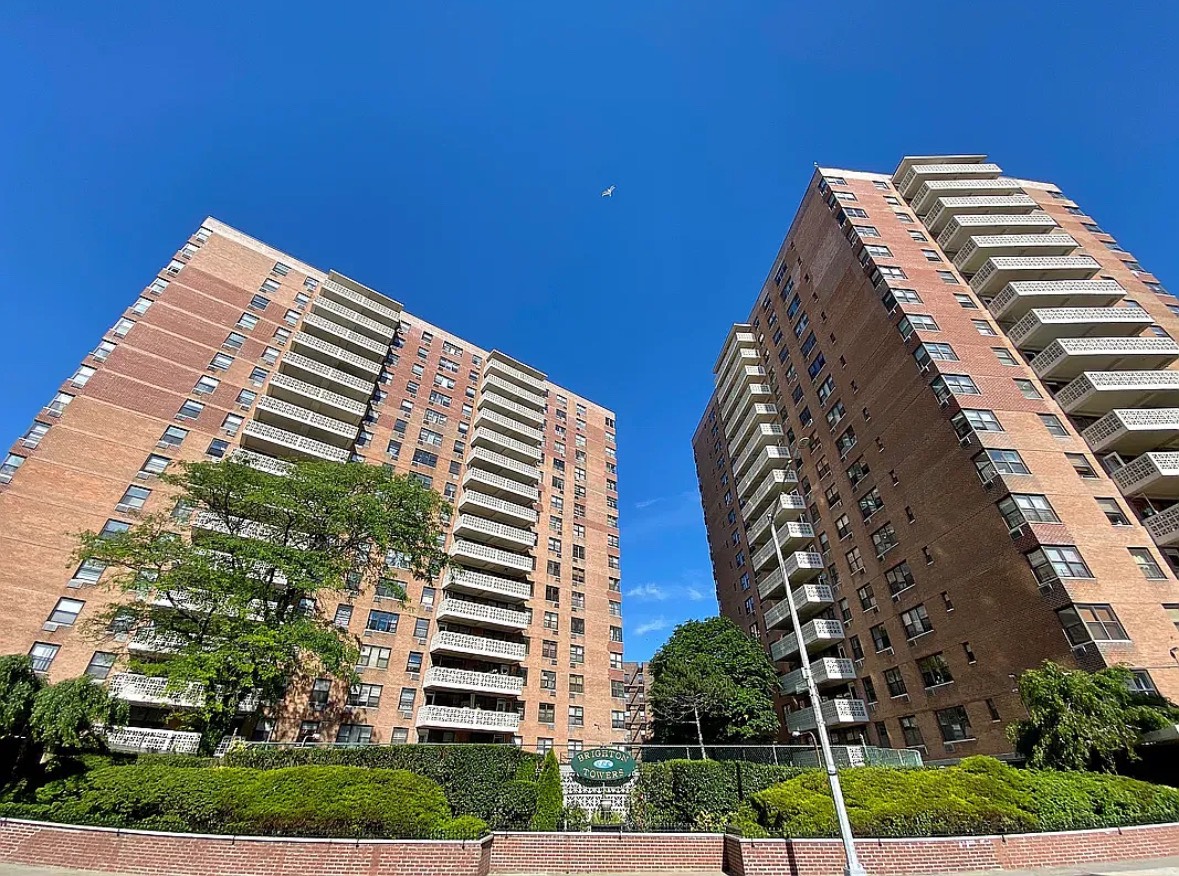 #1 photo, 40 Brighton 1 ROAD, Brighton Beach , NY 11235