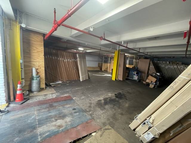 #4 photo, 3111 Richmond Terrace, #2, スタテンアイランド Staten Island , NY 10303